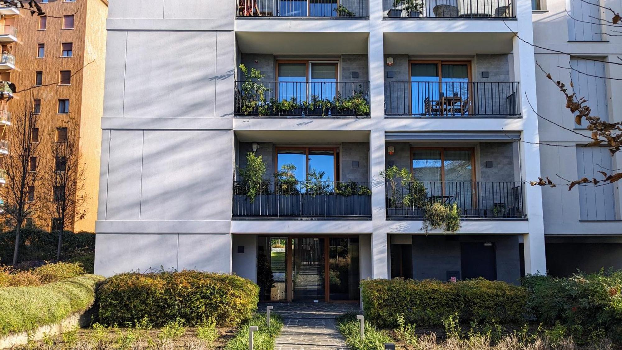 Mantega At Navigli - Pool And Garage Apartamento *